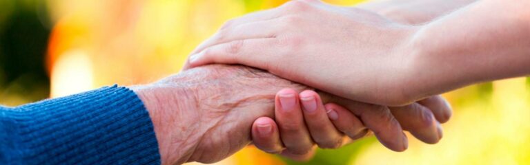 Descubre la demencia senil y cómo afecta a la rutina de una persona anciana